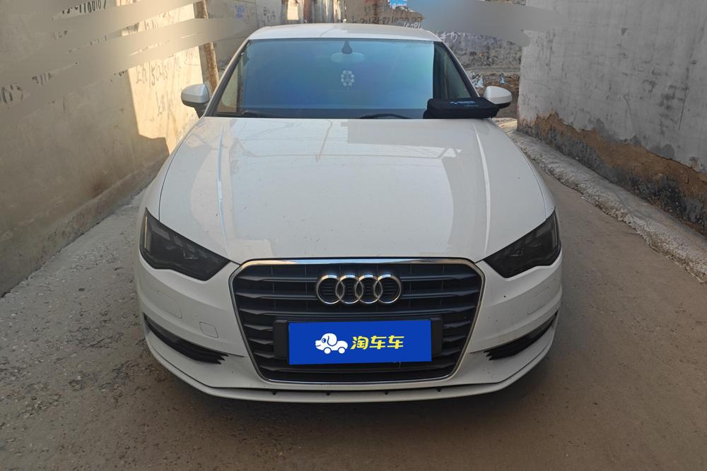 Audi A3 2014 — фото автомобиля