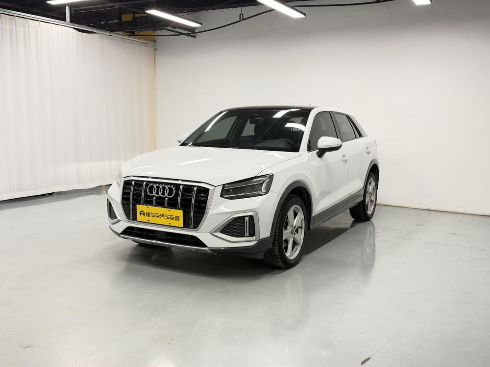 Audi Q2L 2022 — фото автомобиля 1