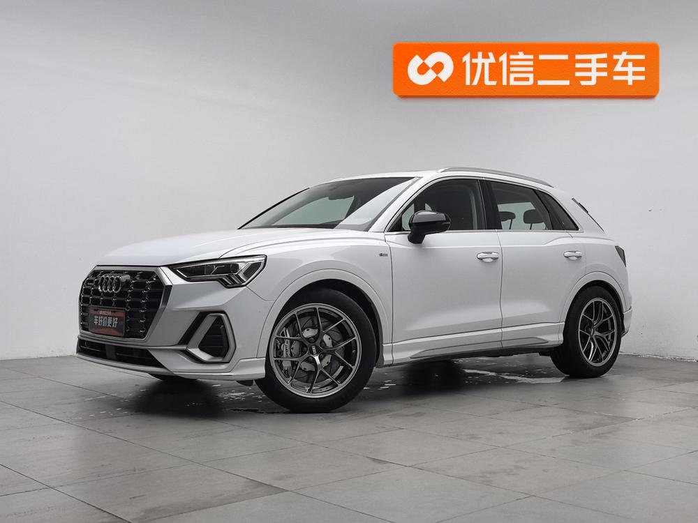 Audi Q3 2020 — фото автомобиля