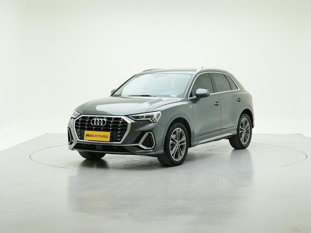 Audi Q3 2020 — фото автомобиля