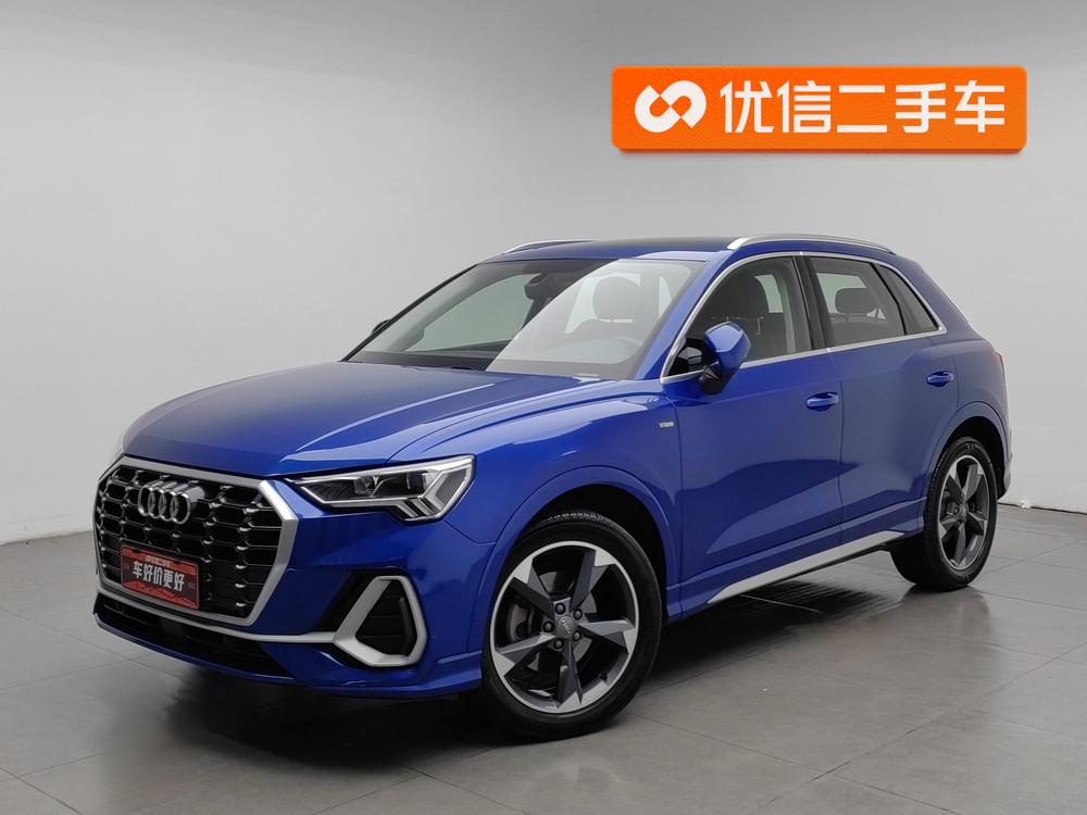 Audi Q3 2019 — фото автомобиля