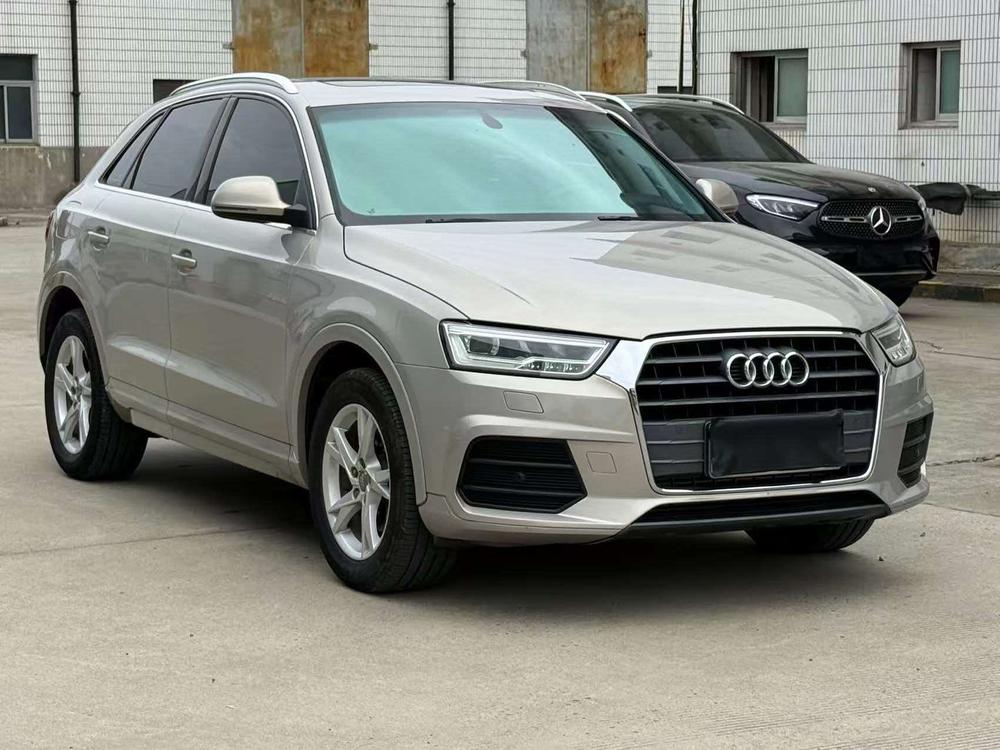 Audi Q3 2018 — фото автомобиля