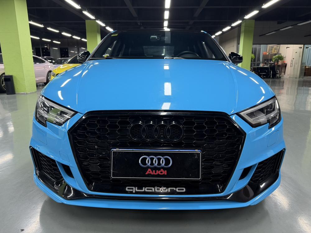 Audi RS 3 2017 — фото автомобиля 1