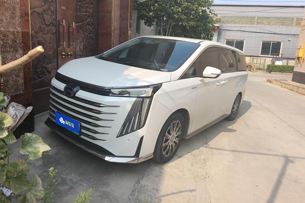 GAC Trumpchi Trumpchi E9 PHEV 2023 — фото автомобиля