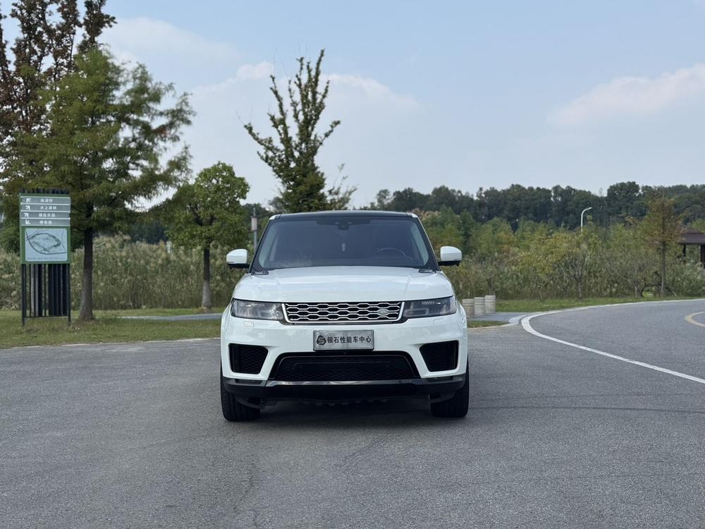 Land Rover Range Rover Sport 2019 — фото автомобиля