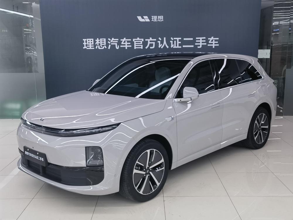Li Auto L6 2025 — фото автомобиля 1