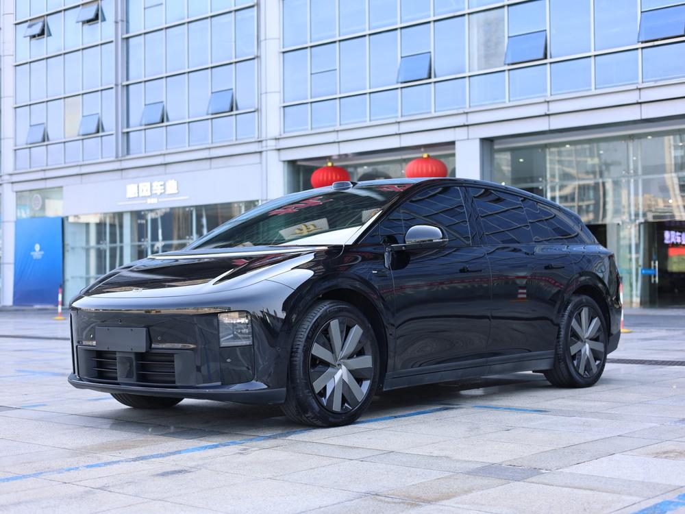 Li Auto Li i6 2025 — фото автомобиля