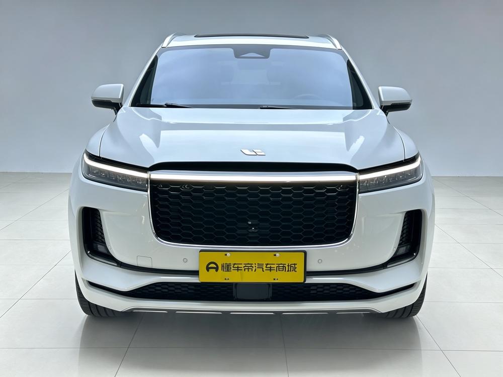 Li Auto ONE 2021 — фото автомобиля