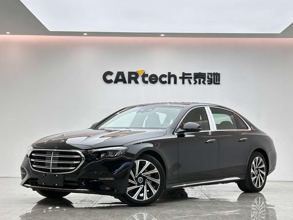 Mercedes-Benz E-Class 2024 — фото автомобиля