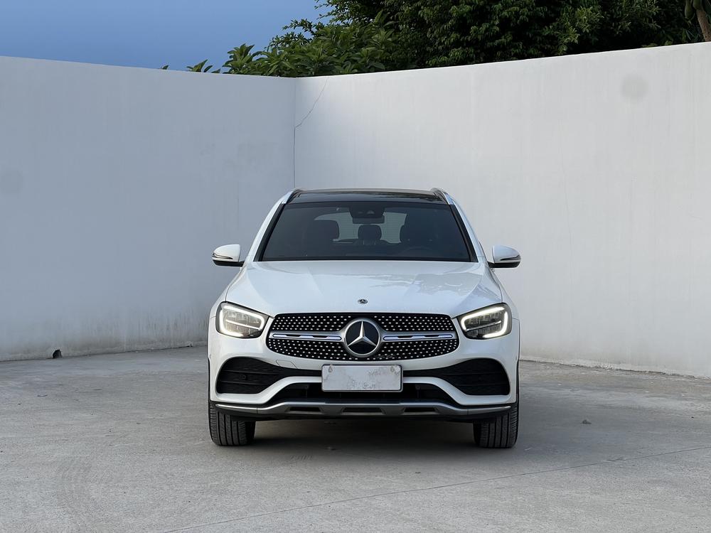Mercedes-Benz GLC 2021 — фото автомобиля 1