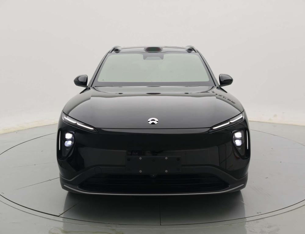 NIO ES6 2023 — фото автомобиля 1