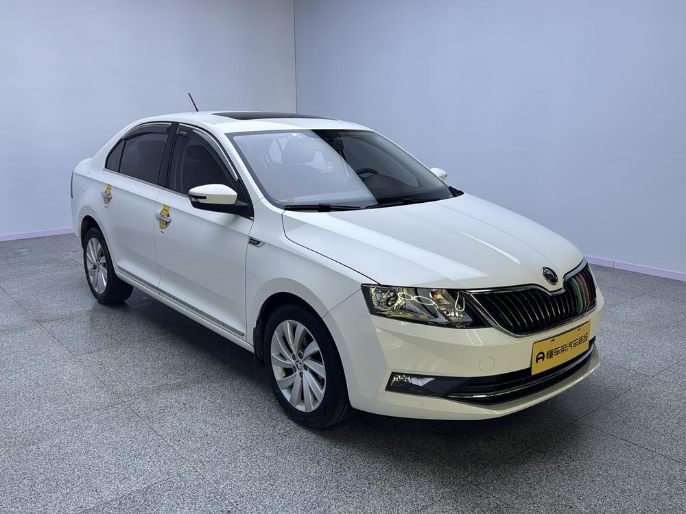 Skoda Rapid 2019 — фото автомобиля