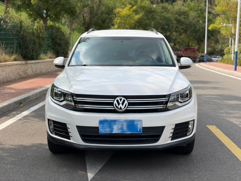 Volkswagen Tiguan 2017 — фото автомобиля